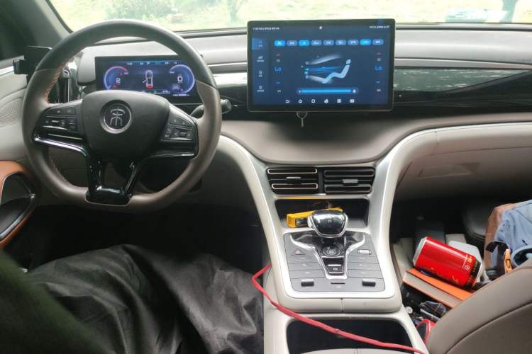Used BYD Song Pro New Energy 2022 DM-i 51km Prestige Model Audio And AC Panel