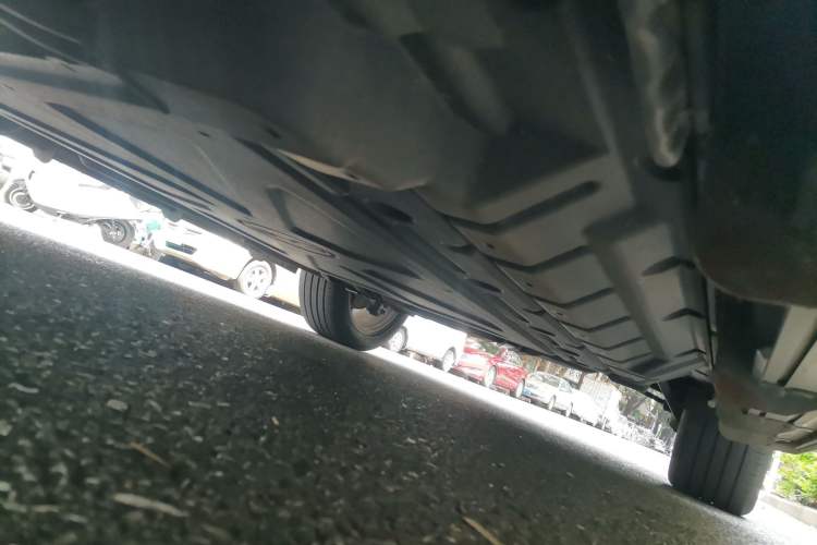 Used BYD Song Pro New Energy 2022 DM-i 110km Flagship Model Chassis Front Left
