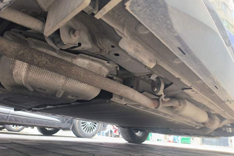 Used BYD Song Pro New Energy 2022 DM-i 110km Flagship Model Chassis Rear Right