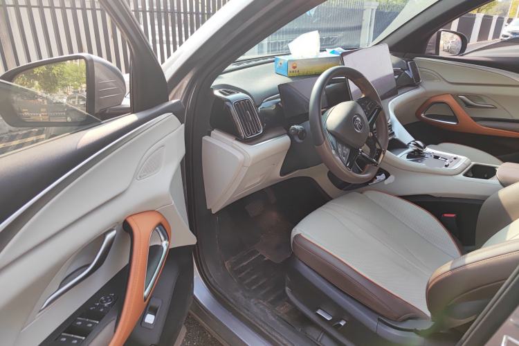 Used BYD Song Pro New Energy 2022 DM-i 110km Flagship Pro Model Driver Seat