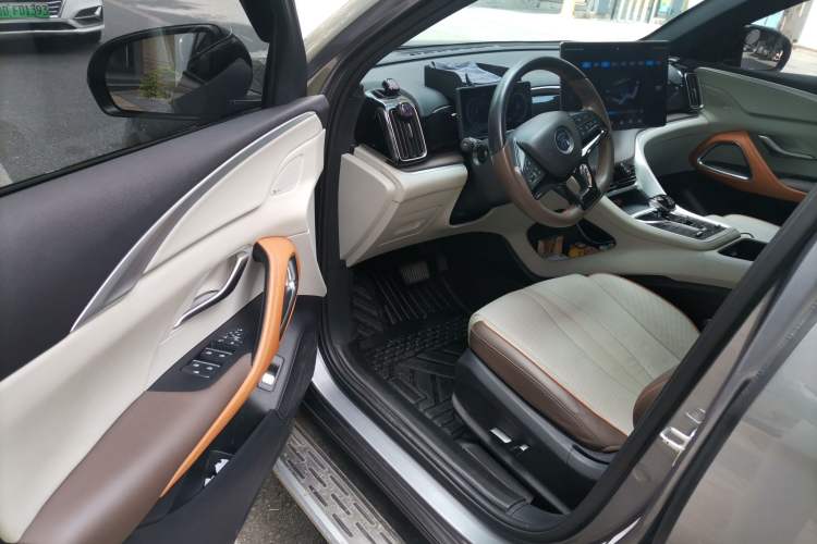 Used BYD Song Pro New Energy 2022 DM-i 110km Flagship Model Driver Seat