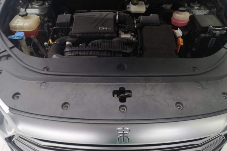 Used BYD Song Pro New Energy 2022 DM-i 51km Luxury Model Engine Bay