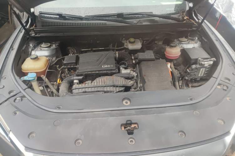 Used BYD Song Pro New Energy 2022 DM-i 51km Luxury Model Engine Bay