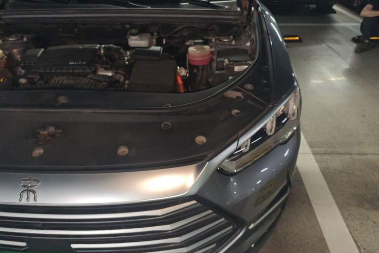 Used BYD Song Pro New Energy 2022 DM-i 110km Flagship Model Engine Bay Left