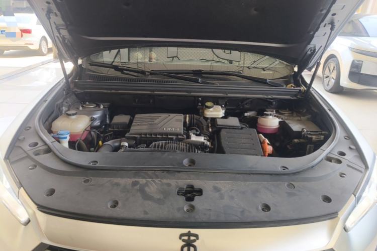 Used BYD Song Pro New Energy 2022 DM-i 110km Flagship Model Engine Bay