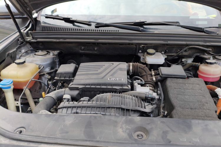 Used BYD Song Pro New Energy 2022 DM-i 110km Flagship Pro Model Engine Bay Right