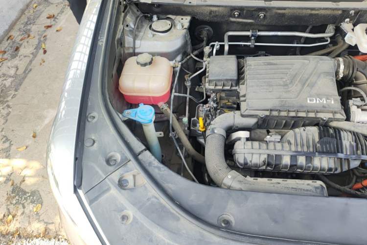 Used BYD Song Pro New Energy 2022 DM-i 51km Prestige Model Engine Bay Right