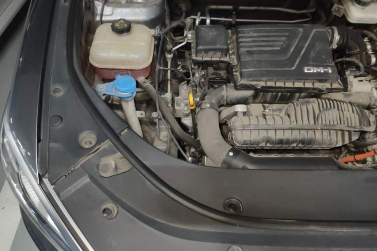 Used BYD Song Pro New Energy 2022 DM-i 110km Flagship Pro Model Engine Bay Right