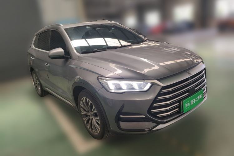 Used BYD Song Pro New Energy 2022 DM-i 51km Prestige Model Front Right 45 Deg