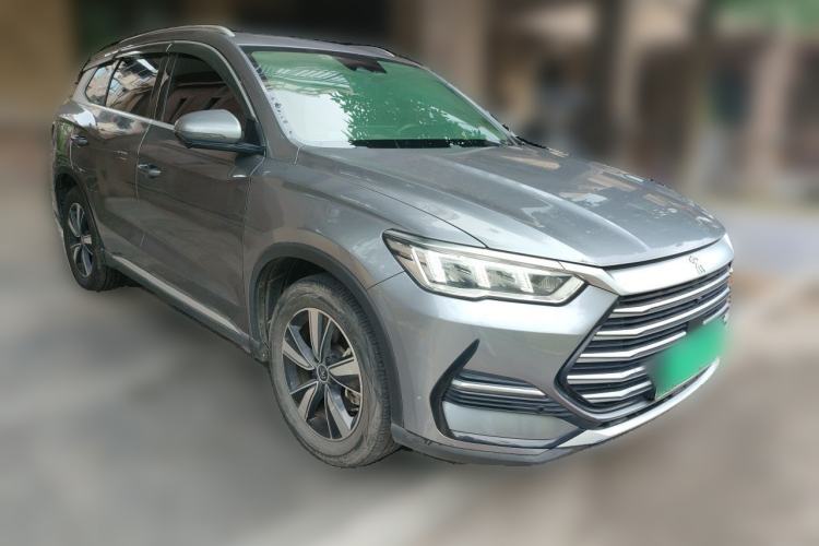 Used BYD Song Pro New Energy 2022 DM-i 51km Prestige Model Front Right 45 Deg