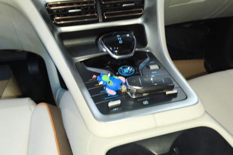 Used BYD Song Pro New Energy 2022 DM-i 51km Luxury Model Gear Lever