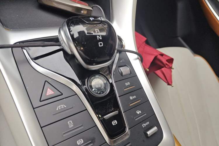 Used BYD Song Pro New Energy 2022 DM-i 110km Flagship Model Gear Lever