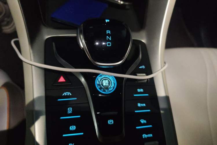 Used BYD Song Pro New Energy 2022 DM-i 110km Flagship Model Gear Lever