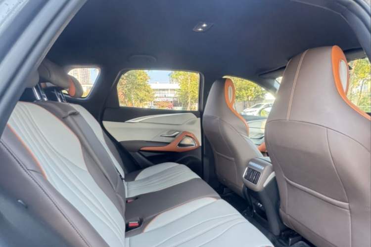 Used BYD Song Pro New Energy 2022 DM-i 51km Luxury Model Interior 3