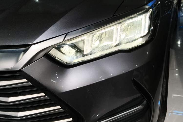 Used BYD Song Pro New Energy 2022 DM-i 51km Luxury Model Left Front Headlight