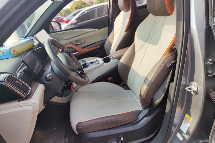 Used BYD Song Pro New Energy 2022 DM-i 110km Flagship Pro Model Left Front Seat