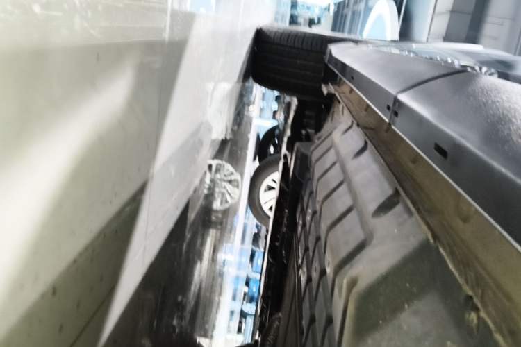 Used BYD Song Pro New Energy 2022 DM-i 51km Luxury Model Left Side Sill