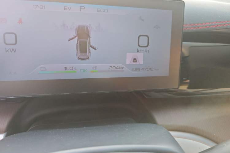 Used BYD Song Pro New Energy 2022 DM-i 110km Flagship Pro Model Odometer Close Up