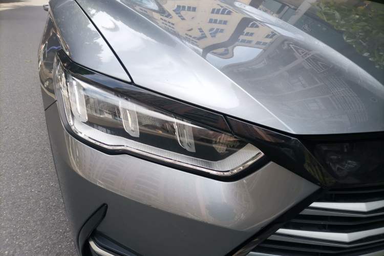 Used BYD Song Pro New Energy 2022 DM-i 110km Flagship Model Right Front Headlight