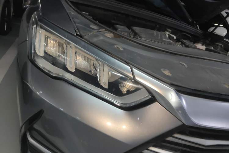 Used BYD Song Pro New Energy 2022 DM-i 110km Flagship Pro Model Right Front Headlight