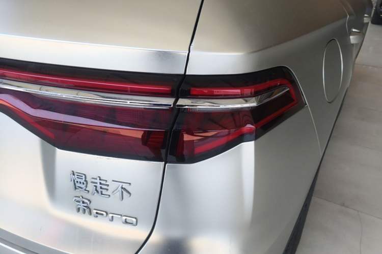 Used BYD Song Pro New Energy 2022 DM-i 110km Flagship Model Right Rear Taillight