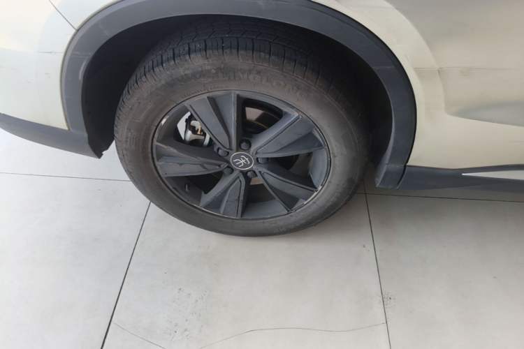 Used BYD Song Pro New Energy 2022 DM-i 110km Flagship Model Right Rear Wheel Hub
