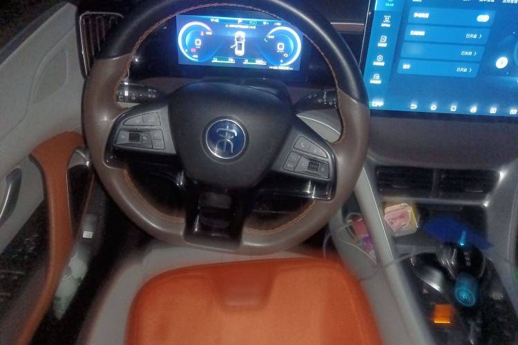 Used BYD Song Pro New Energy 2022 DM-i 110km Flagship Pro Model Steering Wheel