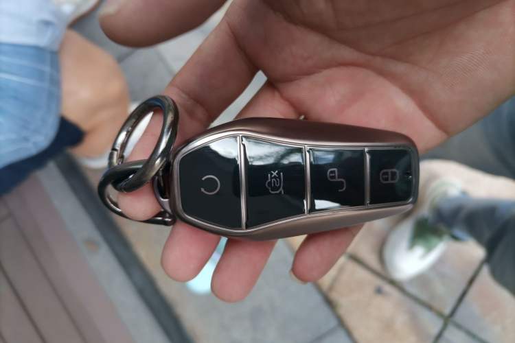 Used BYD Song Pro New Energy 2022 DM-i 110km Flagship Model Vehicle Key