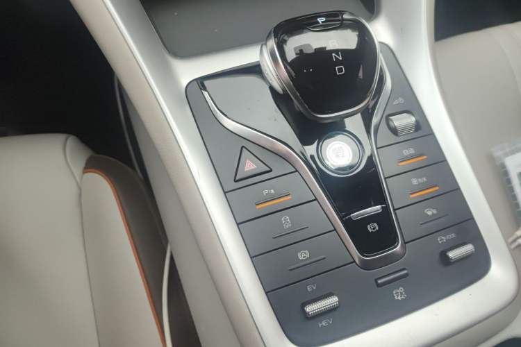Used BYD Song Pro New Energy 2022 DM-i 51km Luxury Model Vehicle Key