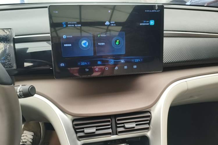 Used BYD Song Pro New Energy 2022 DM-i 51km Prestige Model Audio And AC Panel