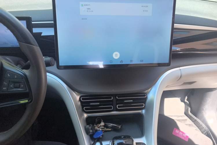 Used BYD Song Pro New Energy 2022 DM-i 110km Flagship Pro Model Audio And AC Panel