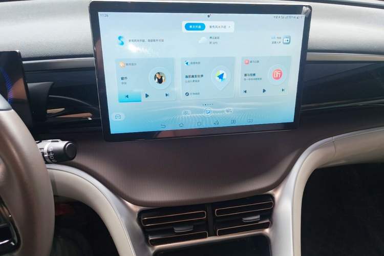 Used BYD Song Pro New Energy 2022 DM-i 51km Prestige Model Audio And AC Panel