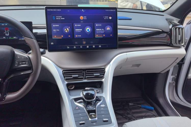 Used BYD Song Pro New Energy 2022 DM-i 110km Flagship Pro Model Audio And AC Panel