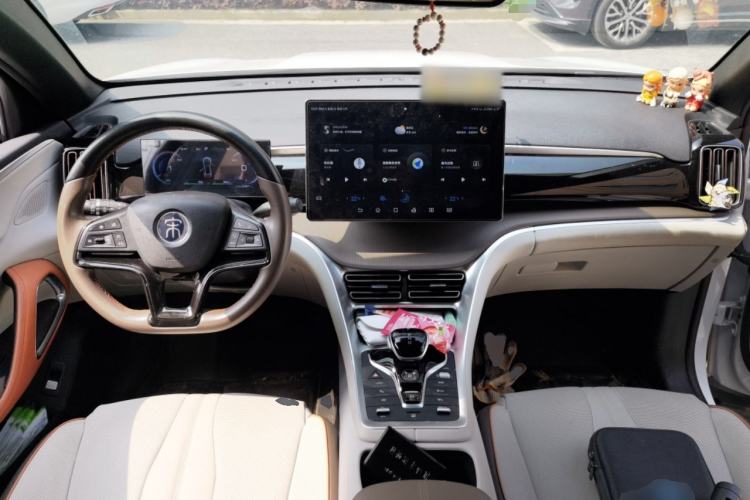 Used BYD Song Pro New Energy 2022 DM-i 110km Flagship Pro Model Center Console