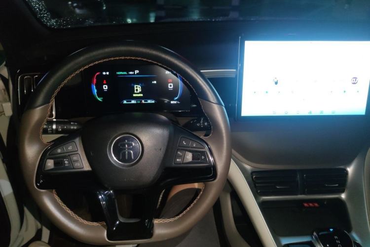 Used BYD Song Pro New Energy 2022 DM-i 51km Prestige Model Center Console