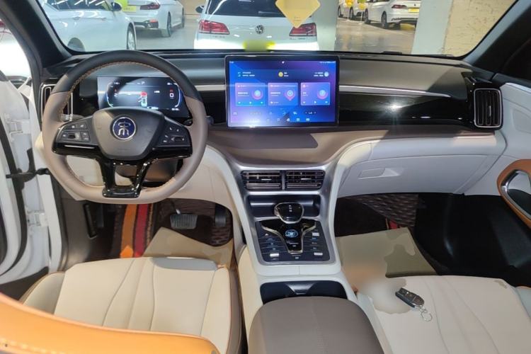Used BYD Song Pro New Energy 2022 DM-i 51km Prestige Model Center Console