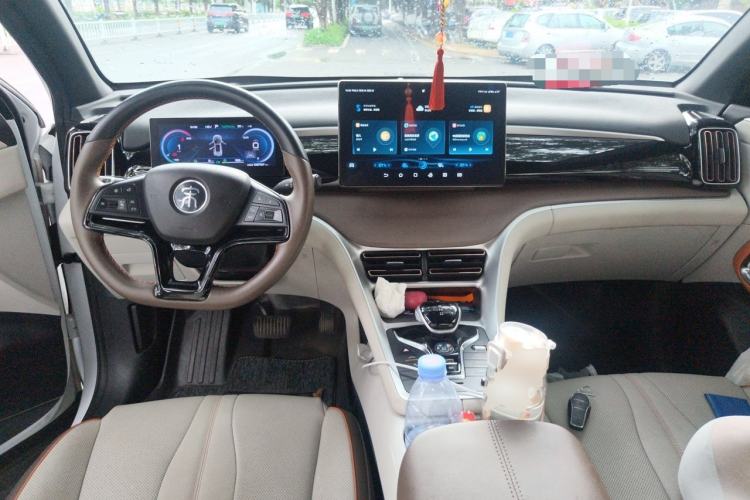 Used BYD Song Pro New Energy 2022 DM-i 51km Prestige Model Center Console