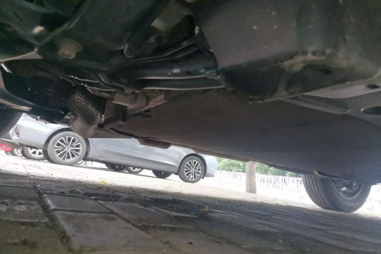 Used BYD Song Pro New Energy 2022 DM-i 110km Flagship Model Chassis Front Left