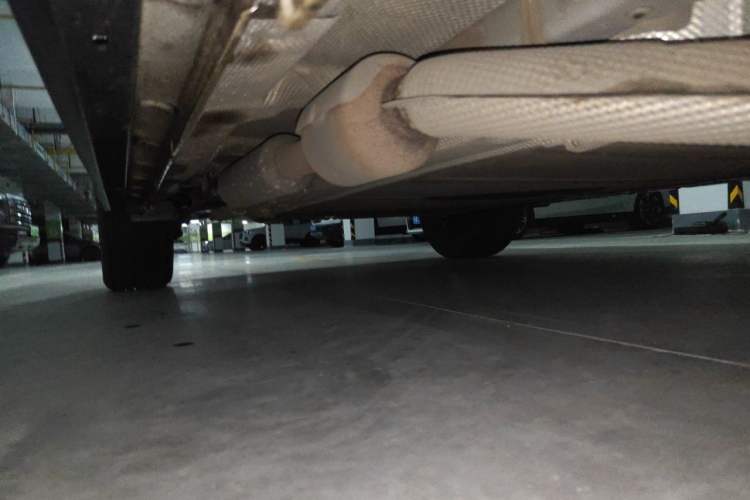 Used BYD Song Pro New Energy 2022 DM-i 110km Flagship Model Chassis Front Right