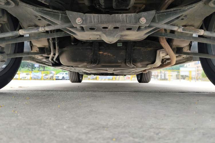 Used BYD Song Pro New Energy 2022 DM-i 110km Flagship Pro Model Chassis Rear