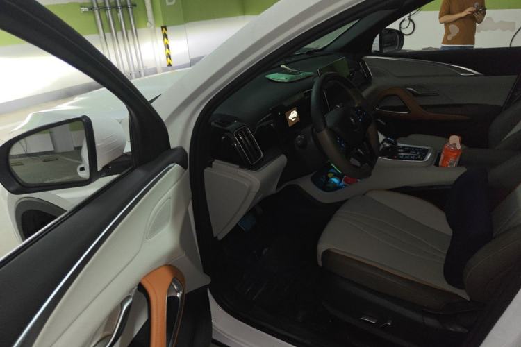 Used BYD Song Pro New Energy 2022 DM-i 110km Flagship Model Driver Seat