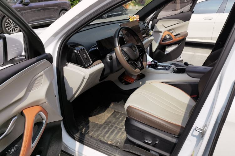 Used BYD Song Pro New Energy 2022 DM-i 110km Flagship Pro Model Driver Seat