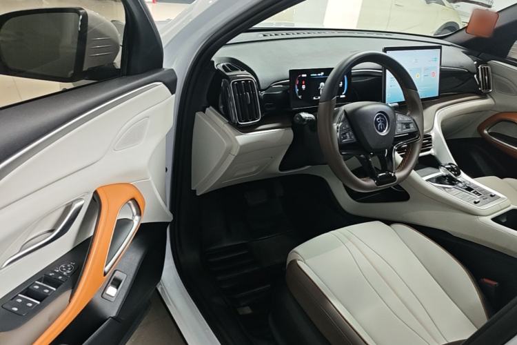 Used BYD Song Pro New Energy 2022 DM-i 110km Flagship Model Driver Seat