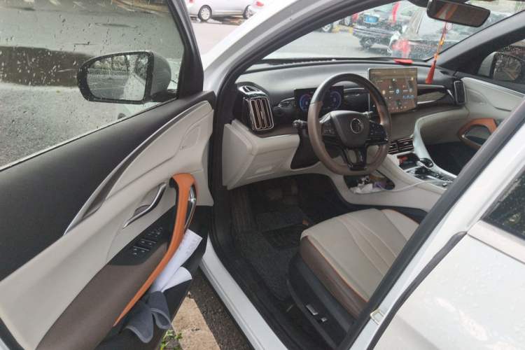 Used BYD Song Pro New Energy 2022 DM-i 51km Prestige Model Driver Seat