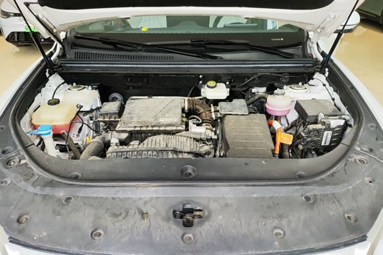 Used BYD Song Pro New Energy 2022 DM-i 110km Flagship Model Engine Bay