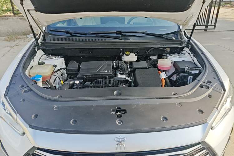 Used BYD Song Pro New Energy 2022 DM-i 51km Prestige Model Engine Bay