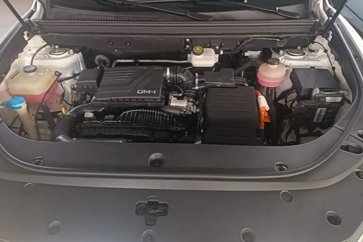 Used BYD Song Pro New Energy 2022 DM-i 110km Flagship Model Engine Bay