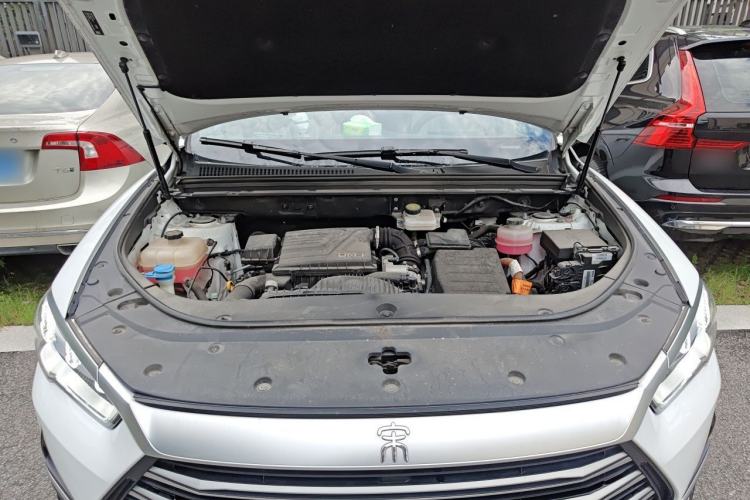 Used BYD Song Pro New Energy 2022 DM-i 110km Flagship Pro Model Engine Bay