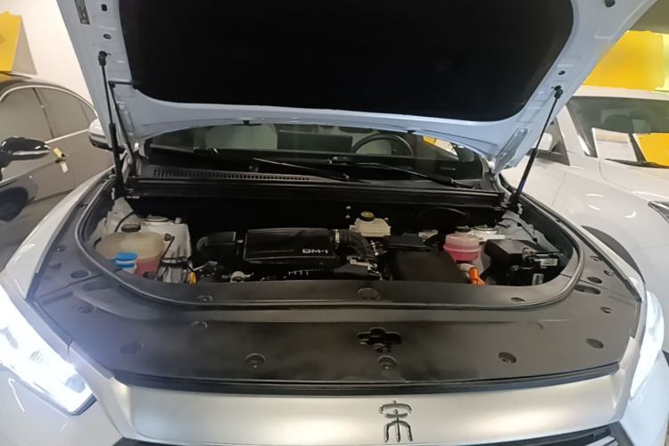 Used BYD Song Pro New Energy 2022 DM-i 110km Flagship Pro Model Engine Bay