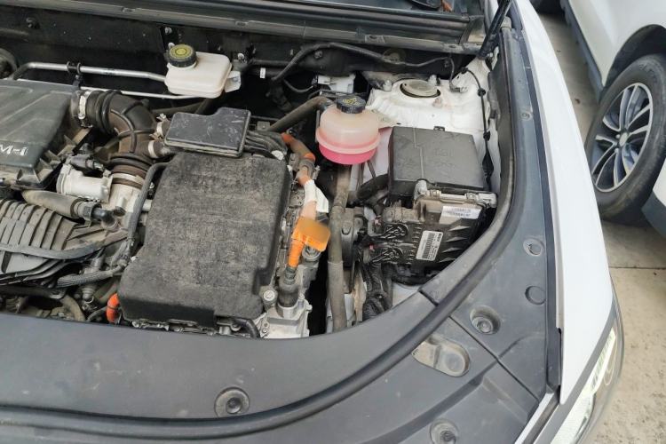 Used BYD Song Pro New Energy 2022 DM-i 110km Flagship Pro Model Engine Bay Left